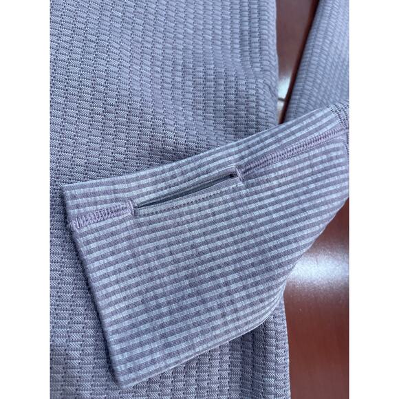 Lululemon Rest Less Pullover in the Bubble Dot Violet Verbena Chrome size 8 - Picture 4 of 5